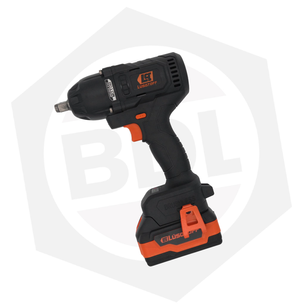 Llave de Impacto Inalambrica Lusqtoff LIL800-9BK Black Series – 18V.