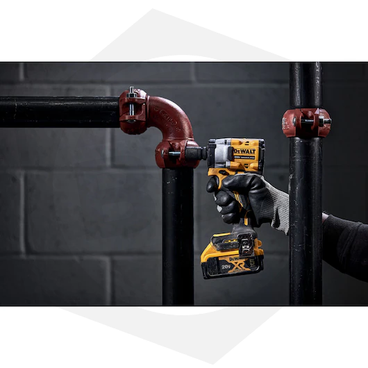 Llave de Impacto Dewalt DCF922B-B3 BRUSHLESS – 20 V / sin Cargador y sin Batería